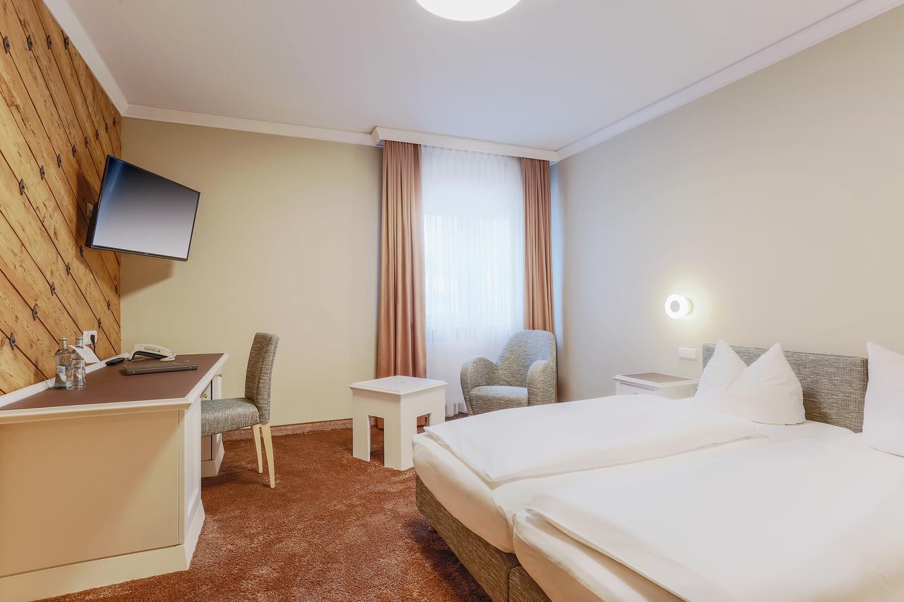 Hotel - Restaurant Erich Roediger Bad Staffelstein Kültér fotó
