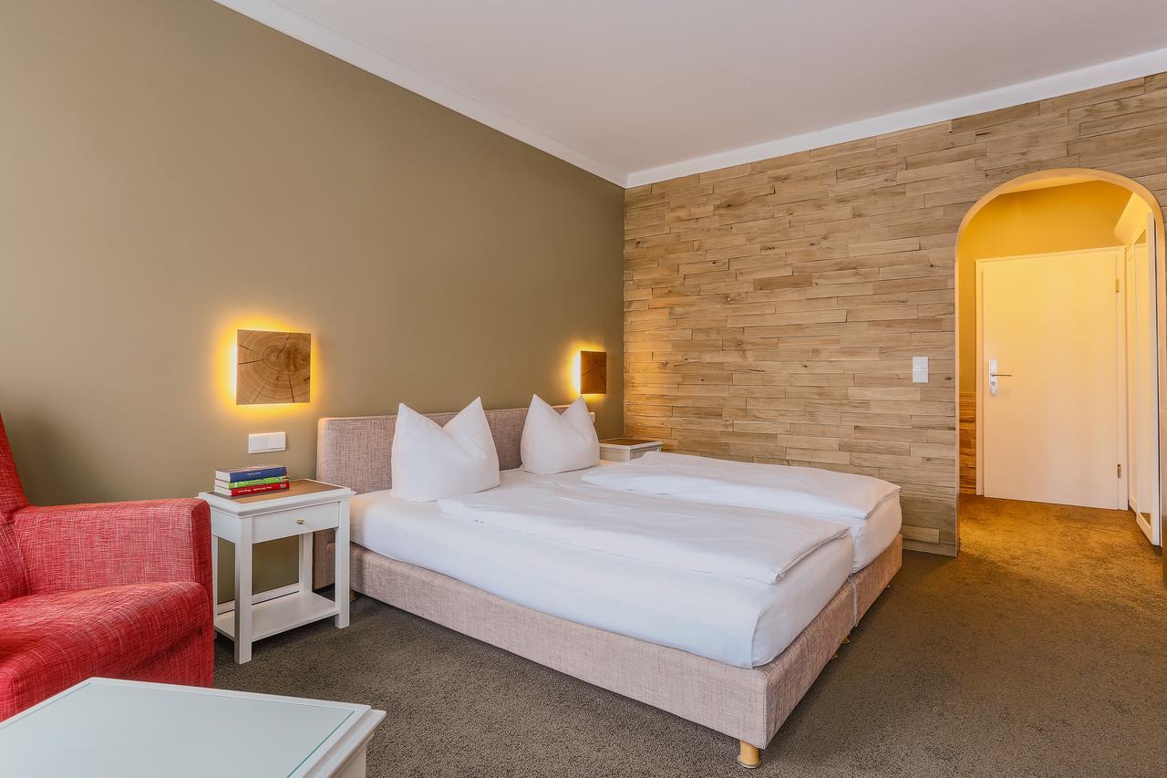 Hotel - Restaurant Erich Roediger Bad Staffelstein Kültér fotó